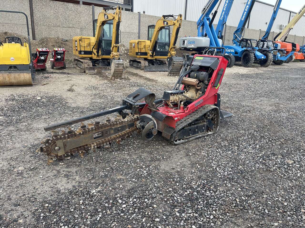 2017 Barreto Tracked Trencher 36" (RTK0830)