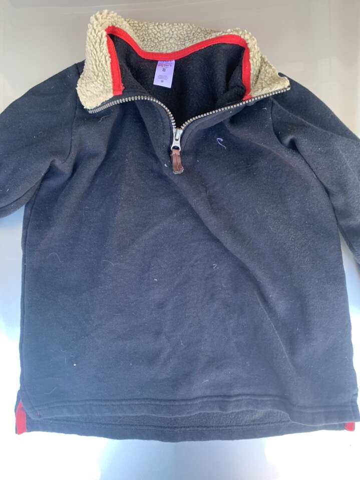 Boy’s Sweater Size 8
