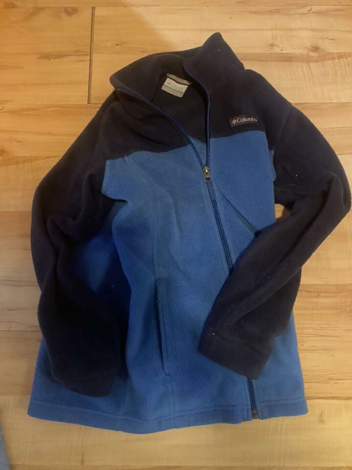 Columbia Fleece Size M (10-12)