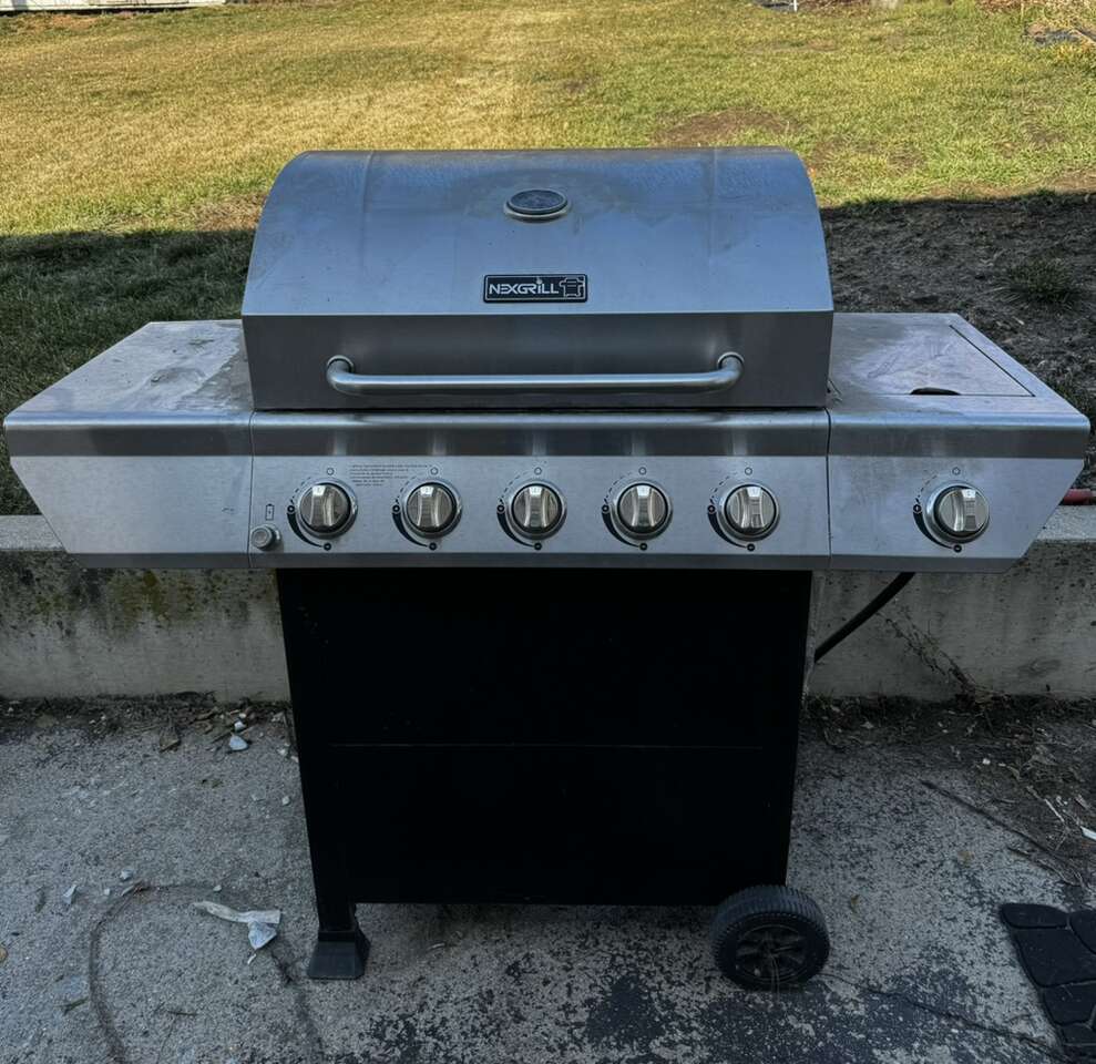 Nexgrill 5 Burner Grill Furniture