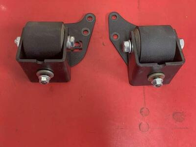 1999-00 Miata Race Engine Mounts