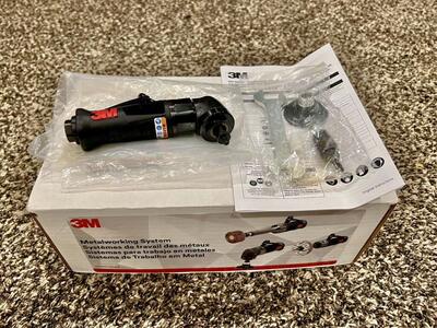 NEW 3M Pneumatic Industrial Disc Sander