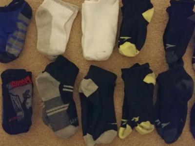 1 dozen socks! Ages size 4-6