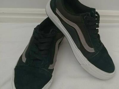 Vans shoes size 6.5 excellent condition
