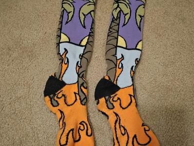 NEFF! SNOWBOARDING/SKIING SOCKS