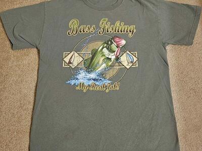 Bass Fishing tshirt size medium