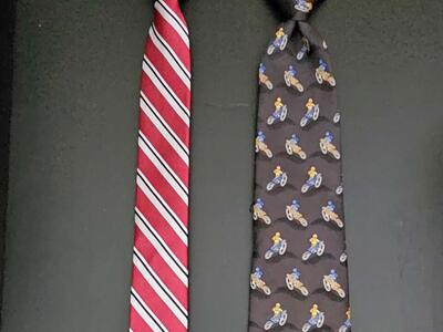 2 clip on ties for boys