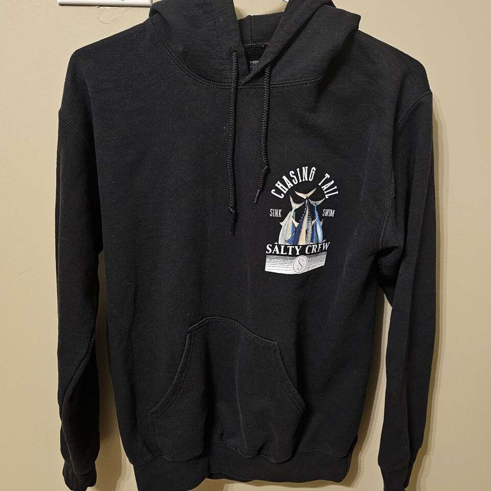 Salty Crew sweatshirt fits 14 yr old