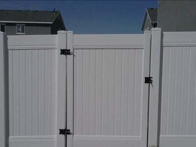 Lifetime Warranty Vinyl Fence!
