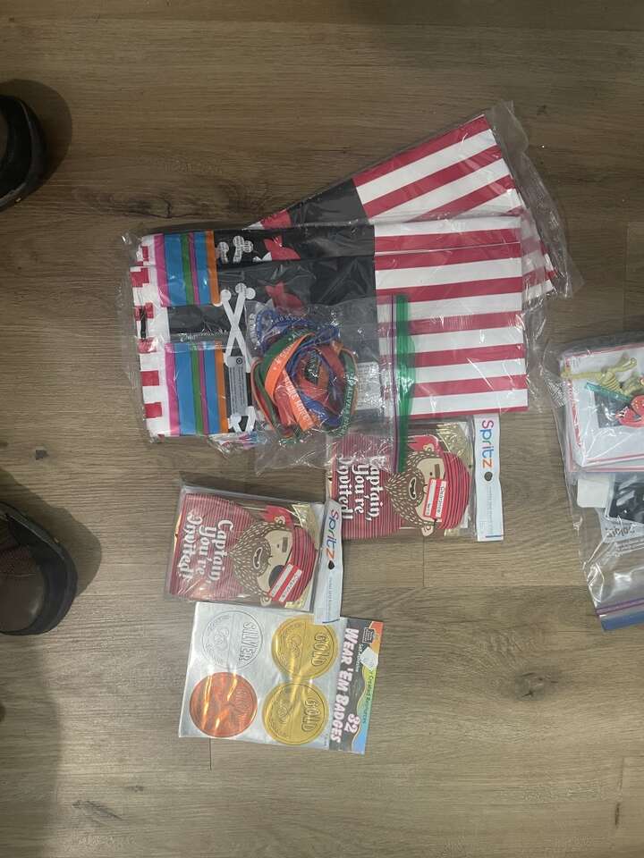 (To Own) Pirate Themed Party