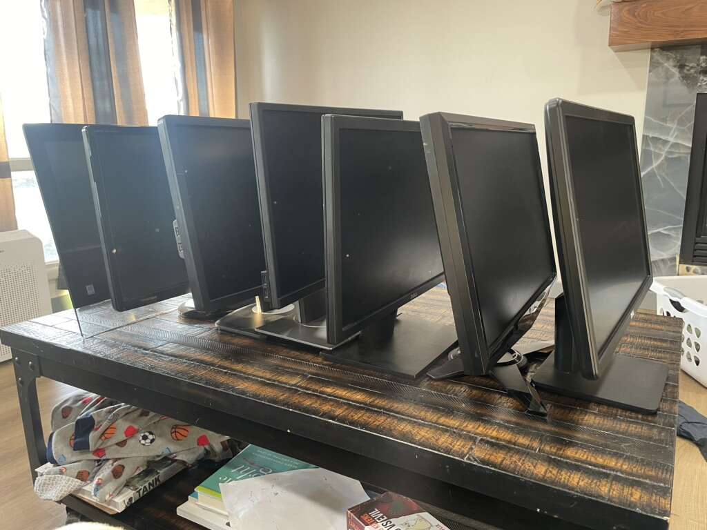 Monitors (varying Prices, Brands)