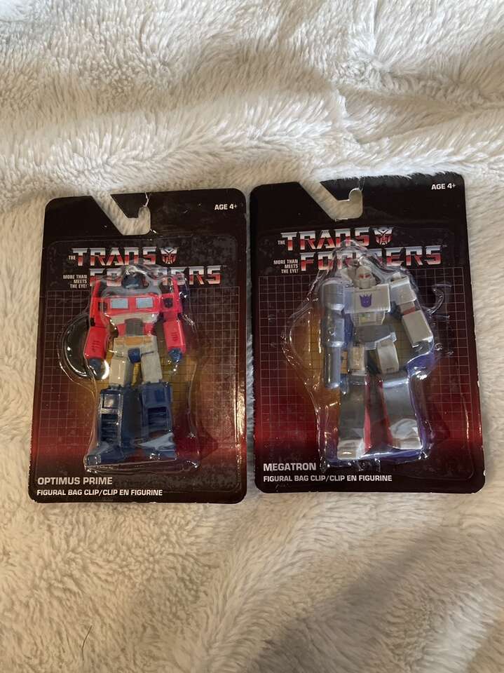 Transformers, Optimus Prime And Megatron keychain