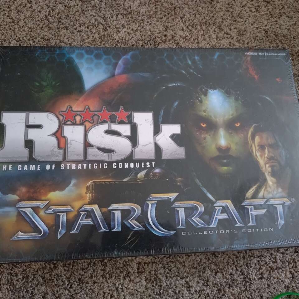 StarCraft Board Game New in Sealed Box NiSb