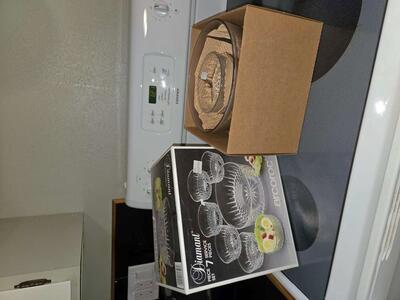 DIAMANT 7PC, BOWL SET NEW IN BOX