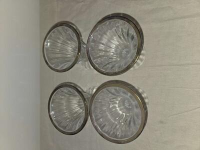 4 VINTAGE ICE CREAM GOBBLETS