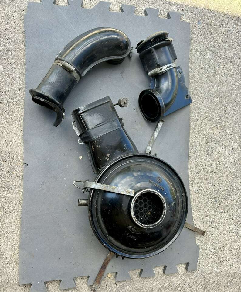 Vintage VW Bus Oil Bath Air Cleaner