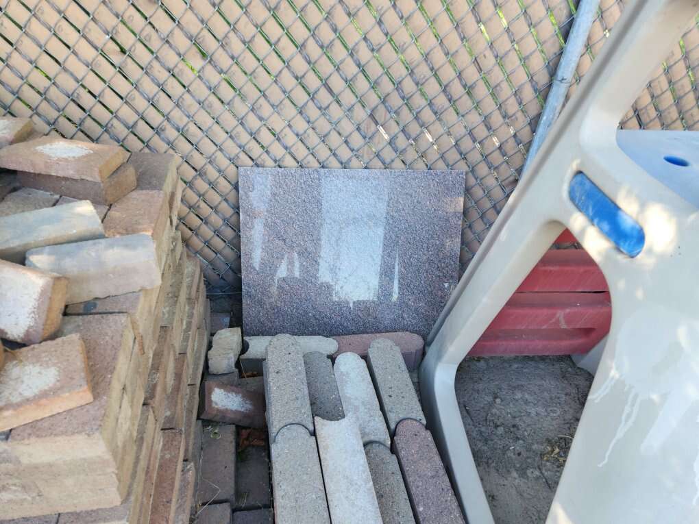 Rock/ granite ( Alot)