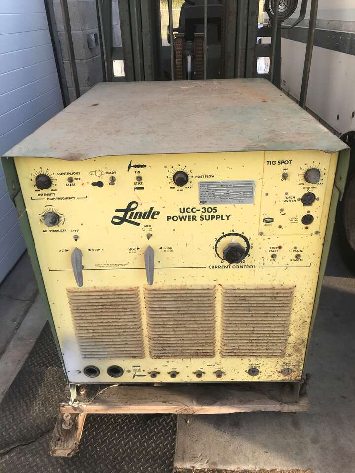 Linde UCC-305 Tig/Stick Welder 300 AMP