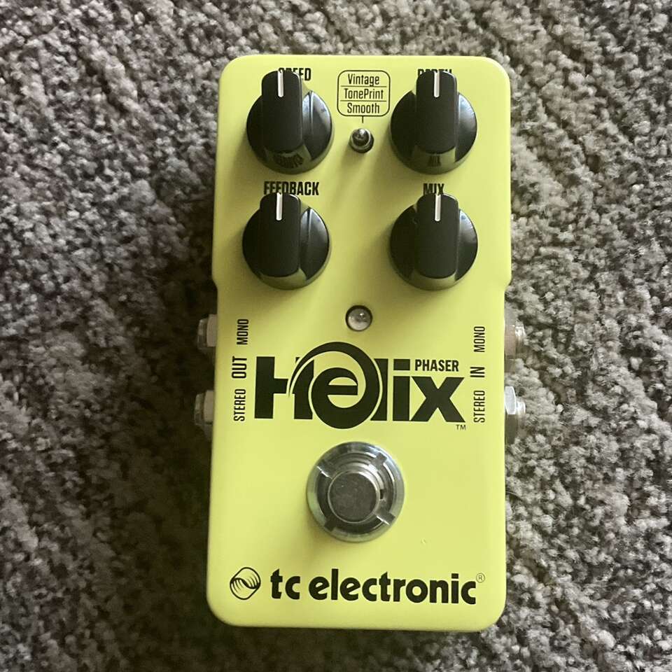TC Electronic Helix Stereo Phaser Guitar Pedal