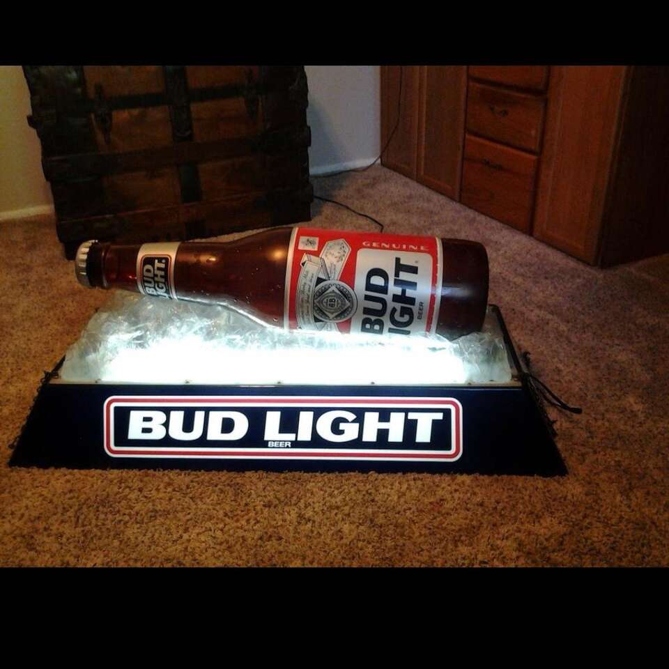 Budweiser Pool table lamp.