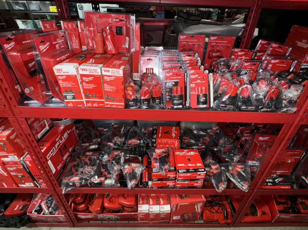 MILWAUKEE M12 BATTERY HIGH OUTPUT 6.0 5.0 2.5 3.0