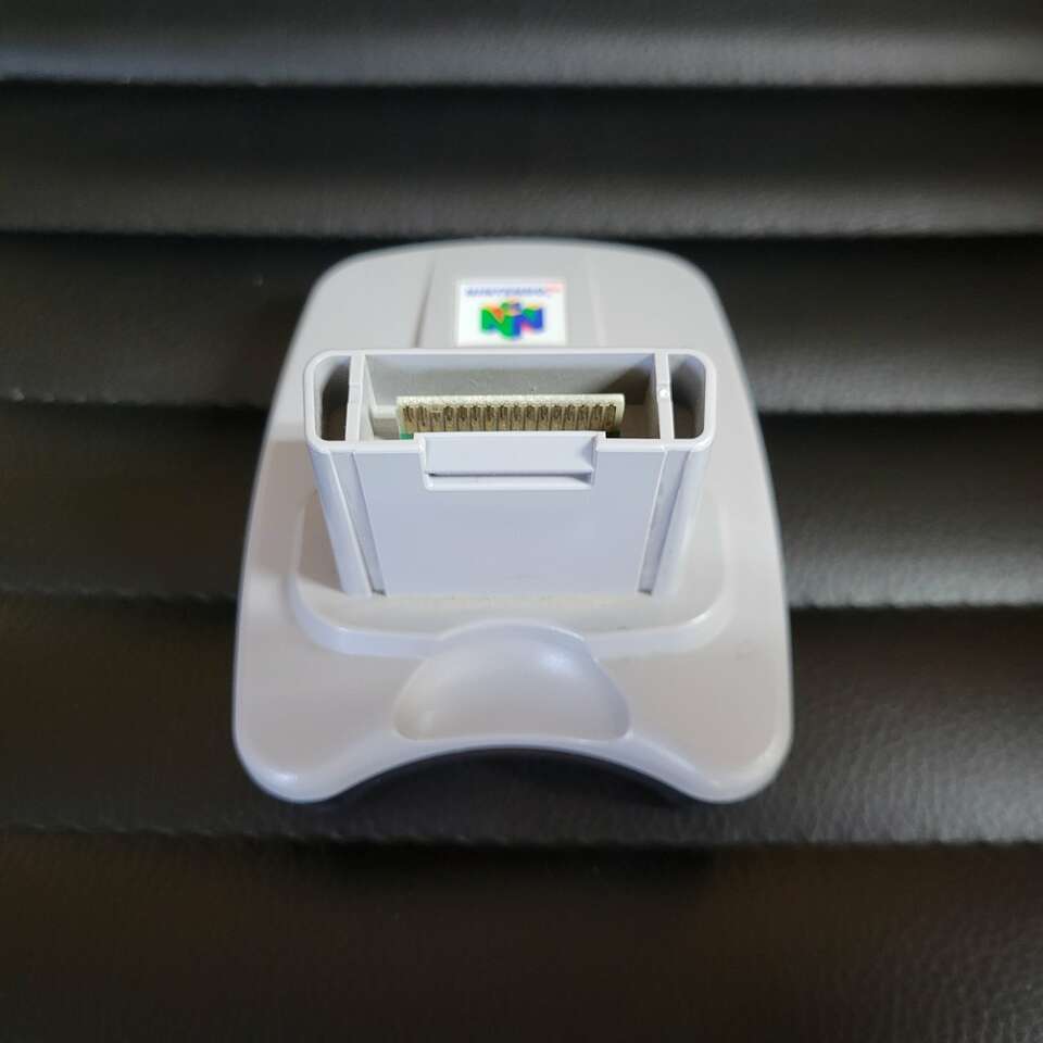 Nintendo 64 N64 Transfer Pak Pack Controller NUS-0