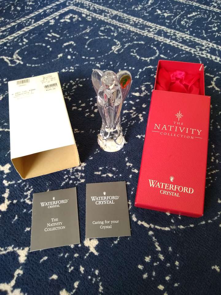 Waterford Crystal Nativity Angel (hands folded)