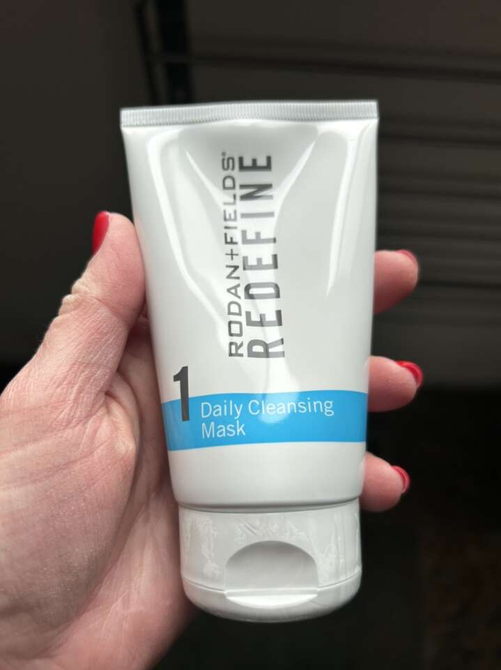 NIP Sealed Rodan & Fields Daily Mask Cleanser