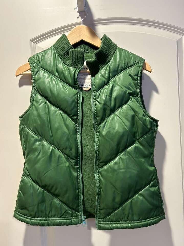 Satiny Green Puffy Vest Old Navy Small