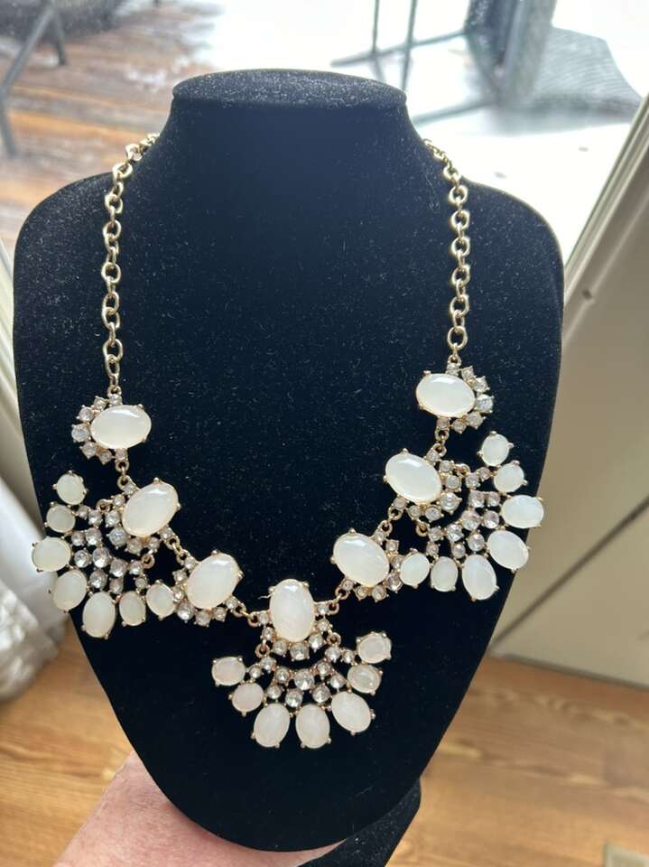 Fan Rhinestone And Enamel Gold Tone Necklace