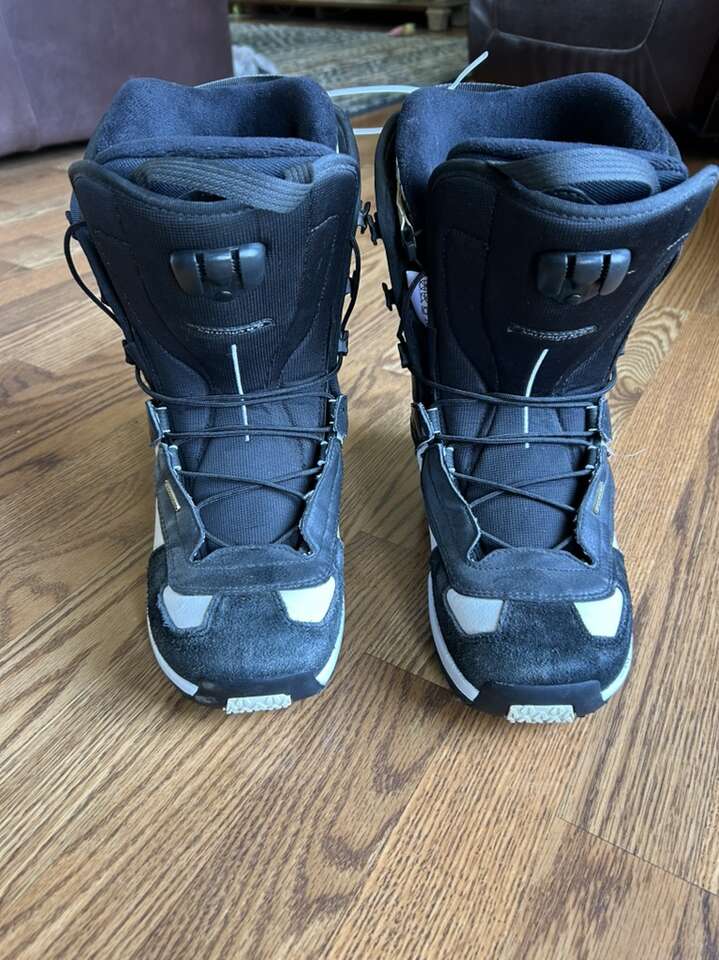 Salomon Dialogue Snowboard Boots M 6.5 W 8.5