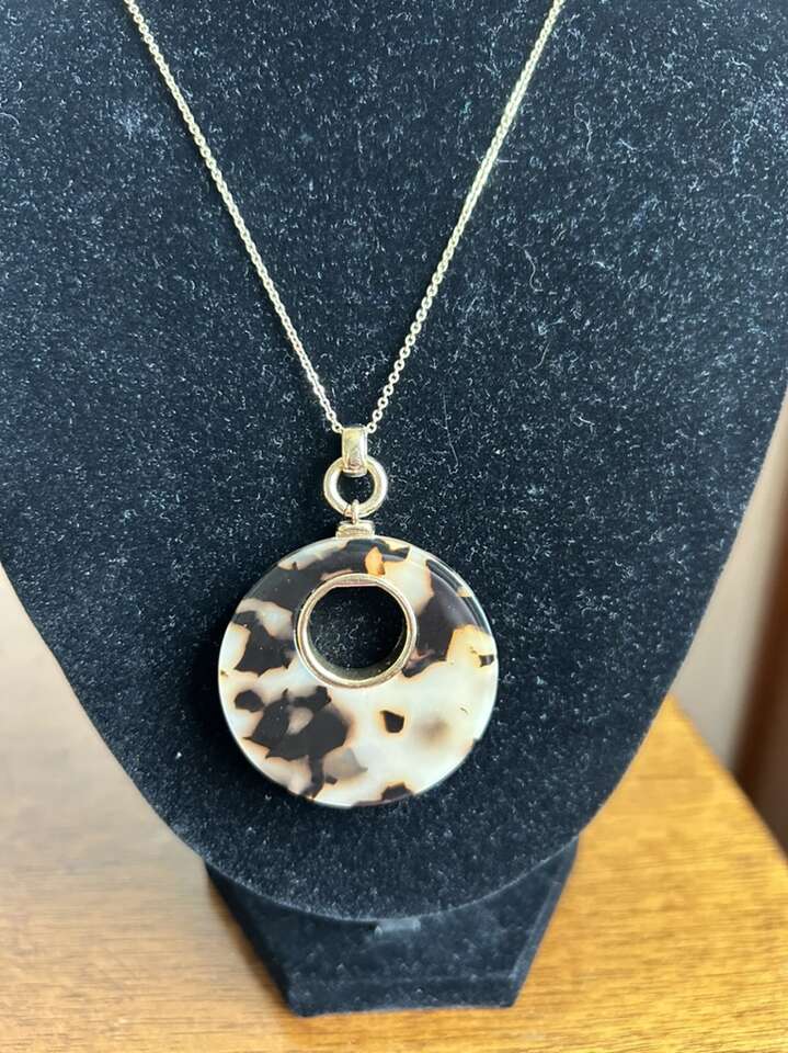 Long open Circle faux Tortishell Gold Tone Necklac