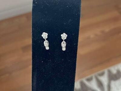 Sterling Silver Hawaiian Flower Flip Flop Earrings
