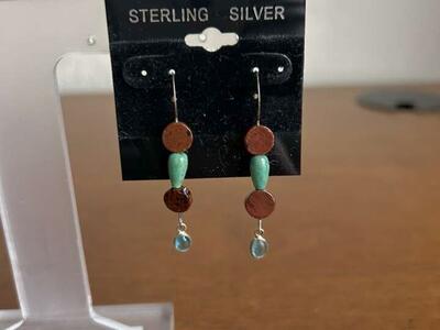Sterling Silver Mahogany Turquoise Crystal Earring