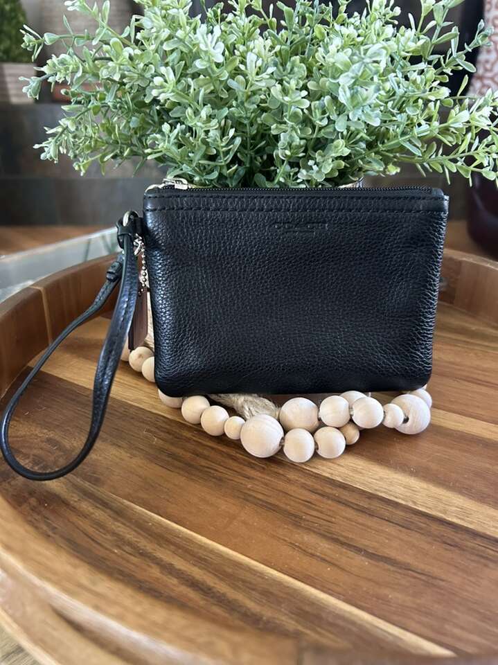 Coach Park Leather Black Wristlet Clutch Wallet