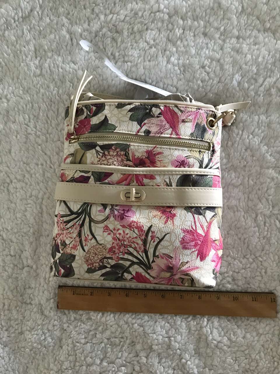 Women's tan purse with flowers - Brand NEW