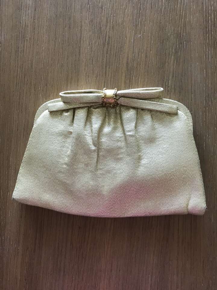 Formal purse -- Gold Color
