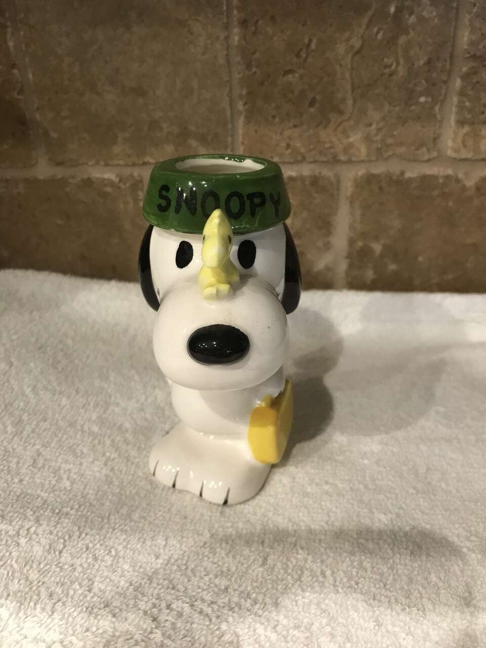 Snoopy & Woodstock Figurine with the dog dish on Snoopy's head