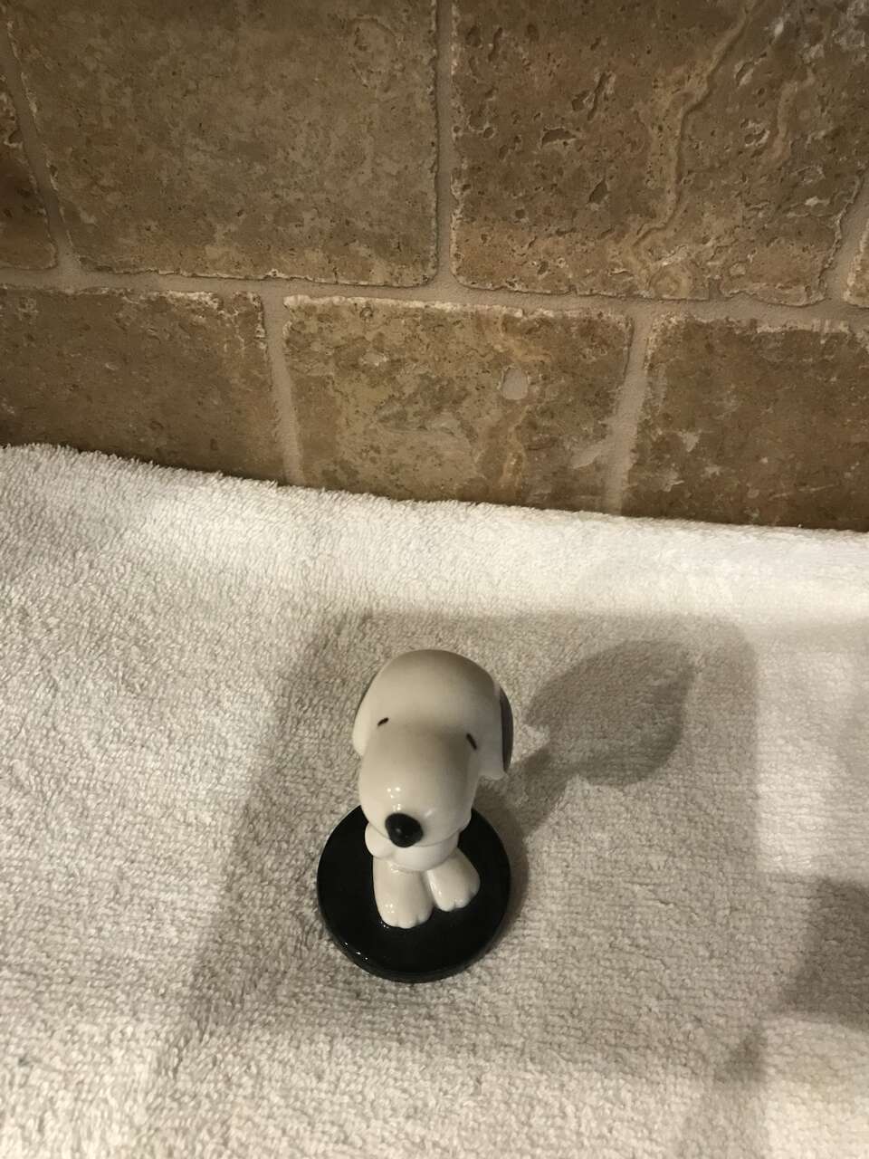 Snoopy with a bobbing head