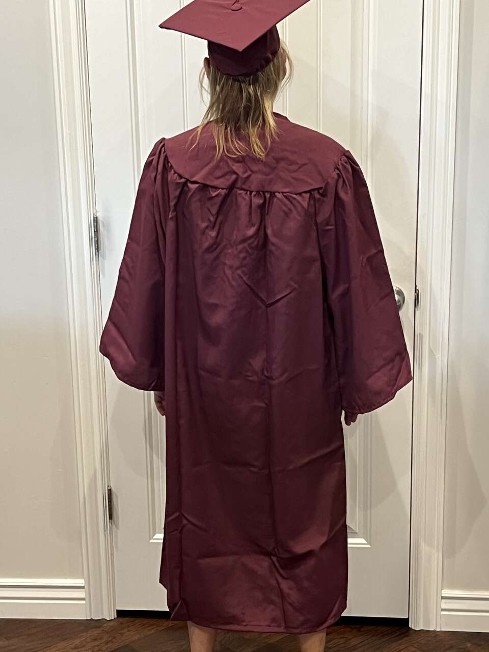 Cap and Gown - the color is Cranberry - fits 5'5 to 5'9