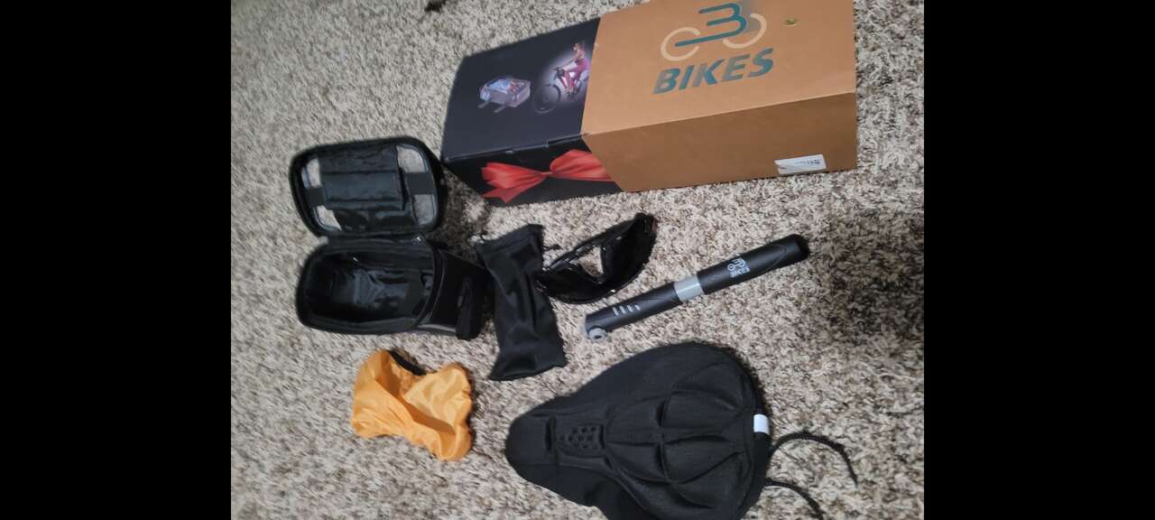 Bike Phone case navigation w/ pump glasses seat cover