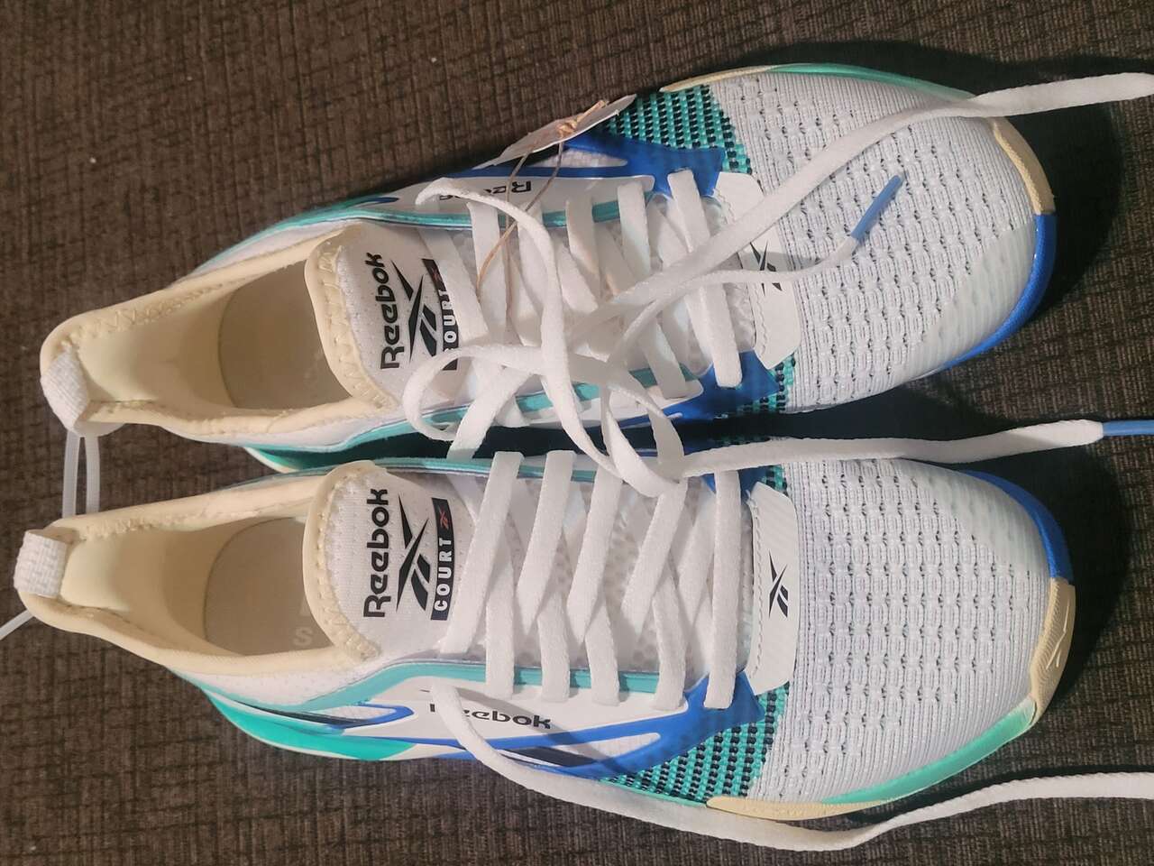 Rebook Court shoes new size 8 volleyball tennis racquetball squash