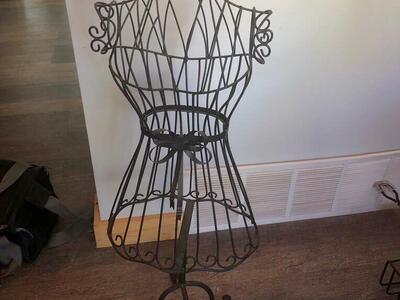 Metal Dress Form (mannequin)