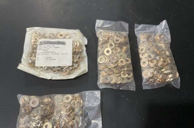 (42,183) Flat Washers -5/16