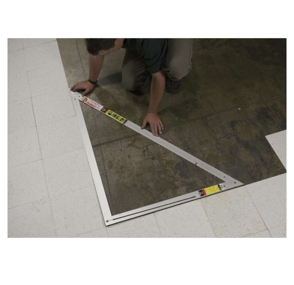 BRAND NEW- Tile/Woodworking Oversized 90° Square