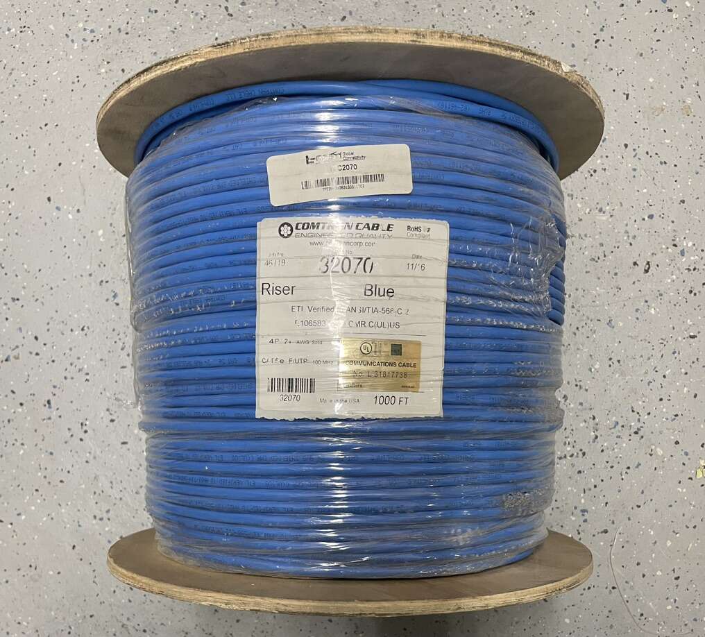 SAVE $124 ON BRAND NEW IN PACKAGE 1000' Spool COM-LINK Shielded Category 5e Cable