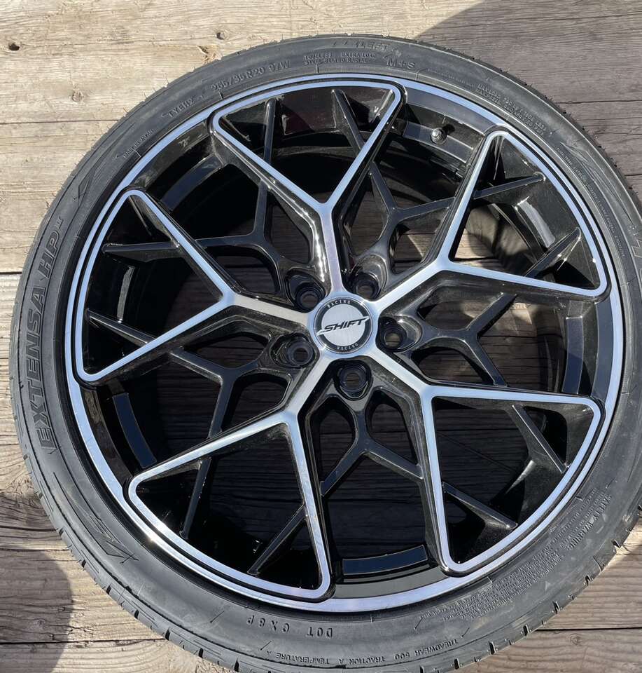 HALF PRICE! BRAND NEW- TOYO EXTENSA HP 255/35R20 Tire Mounted On 20X8.50 Shift Racing Piston 5-Lug Wheel (1 AVAILABLE)