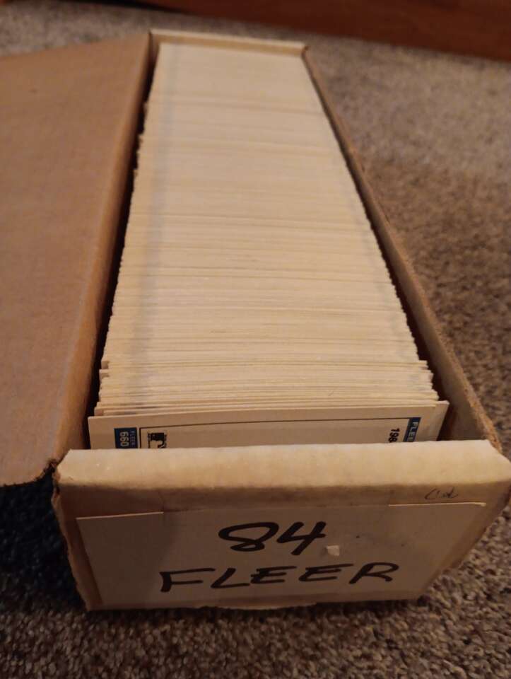 1984 Fleer Lot (Over 600 Cards)