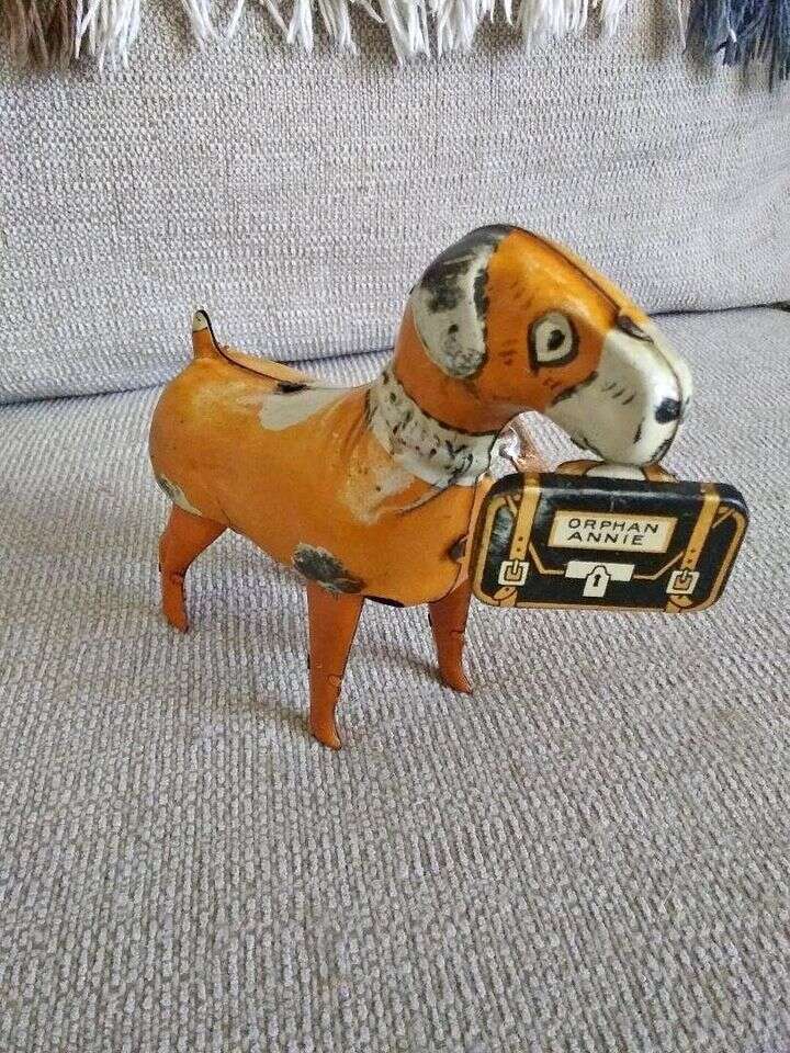 Pressed Tin Windup Sandy from Orphan Annie Comic Strip Marx & Company 1930's