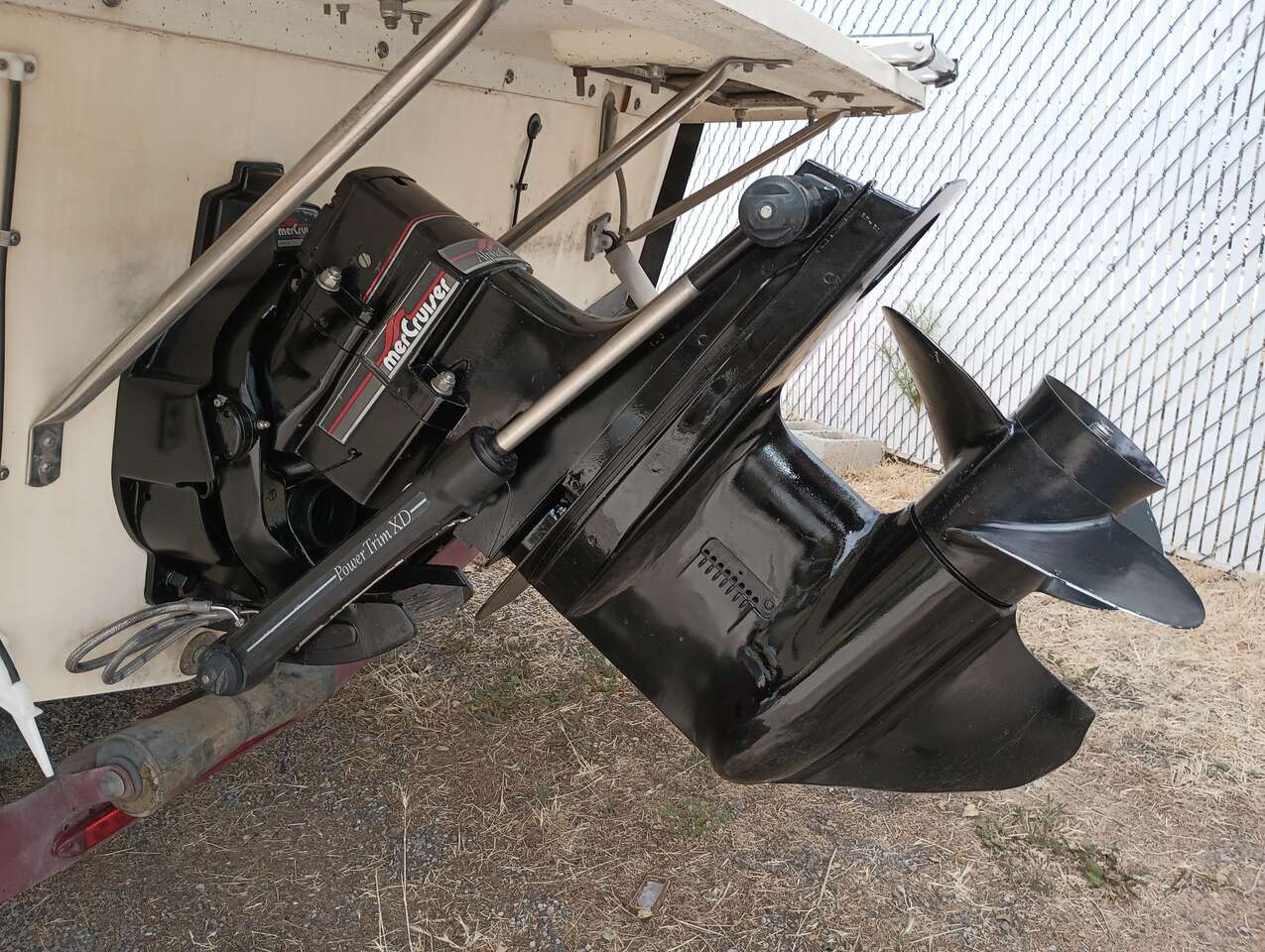 PARTING BOAT Lots of used parts Mercruiser Alpha OMC Volvo DP Outdrive Gearcase